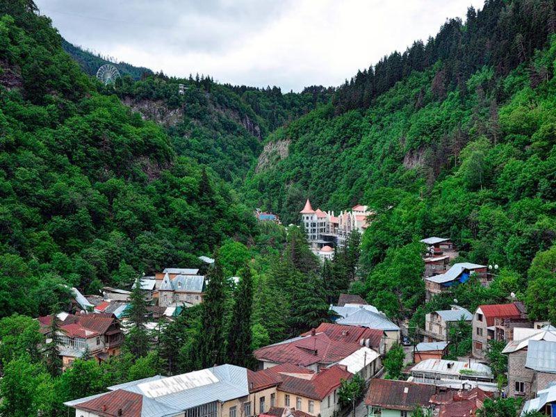 Holiday Borjomi Qvibisi Luaran gambar